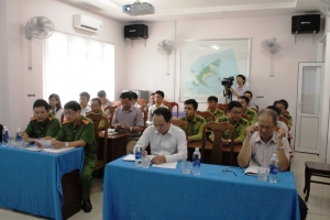 Khai giảng lớp tập huấn quản lý, sử dụng vũ khí quân dụng và công cụ hỗ trợ