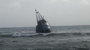 Trạm Kiểm lâm Hòn Cau hỗ trợ ngư dân gặp sự cố trên biển